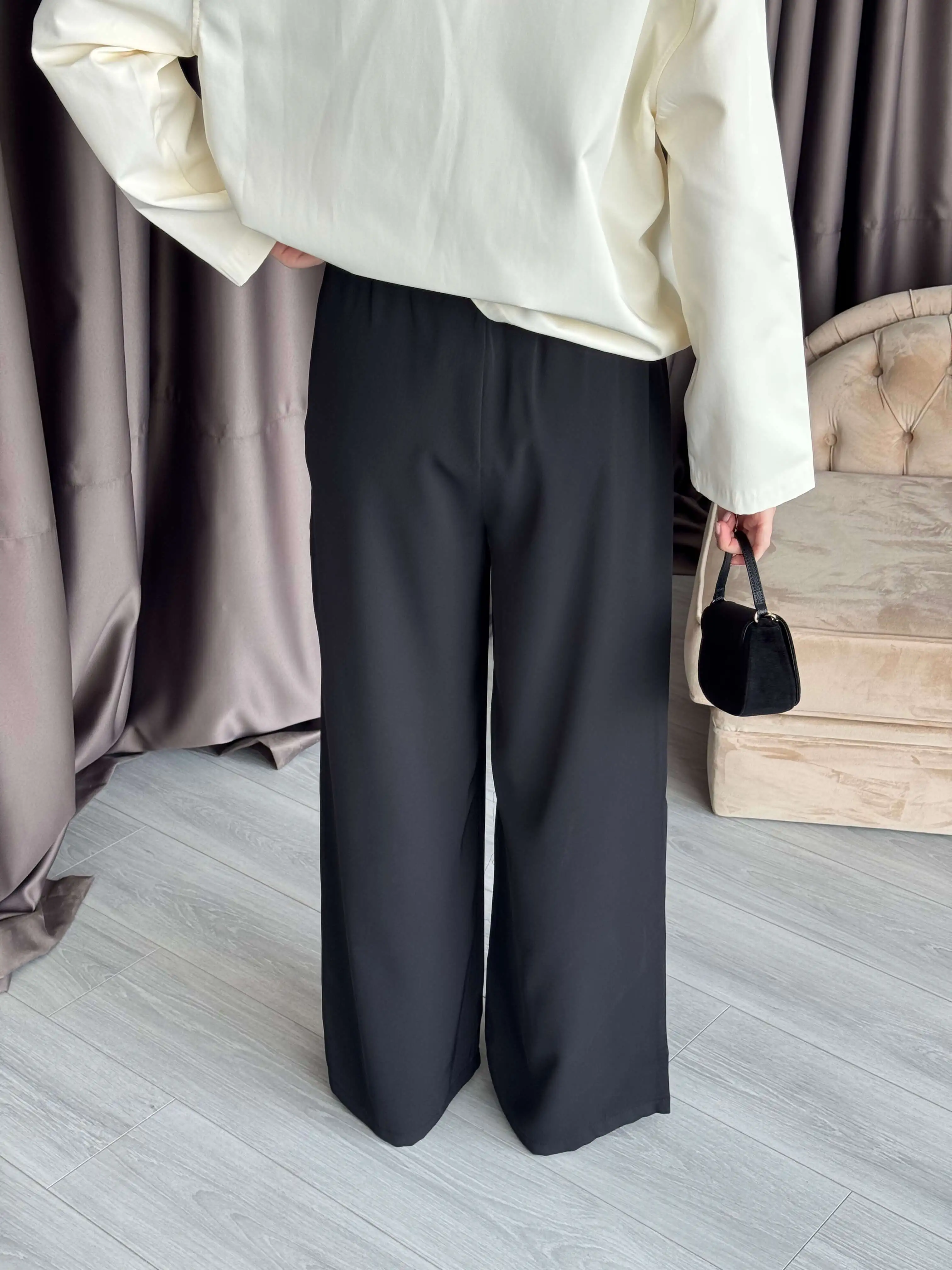 PİLE DETAYLI GENİŞ PAÇA PANTOLON SİYAH - 3